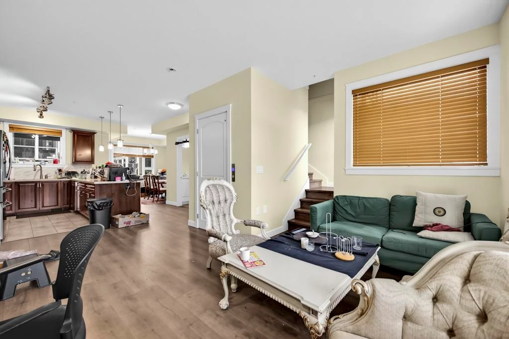 Living Room Photo of 9 8567 204 Street, Langley, BC