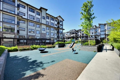 Garden / Landscaping Photo of 9 8567 204 Street, Langley, BC