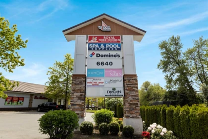 Front Yard Photo of 408 45753 Stevenson Road, Chilliwack, BC
