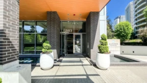 2208 5883 Barker Avenue, Burnaby, BC
