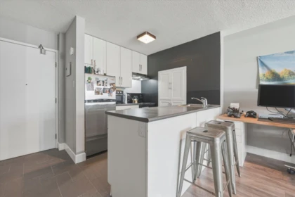 Breakfast Nook Photo of 407 950 Drake Street, Vancouver, BC