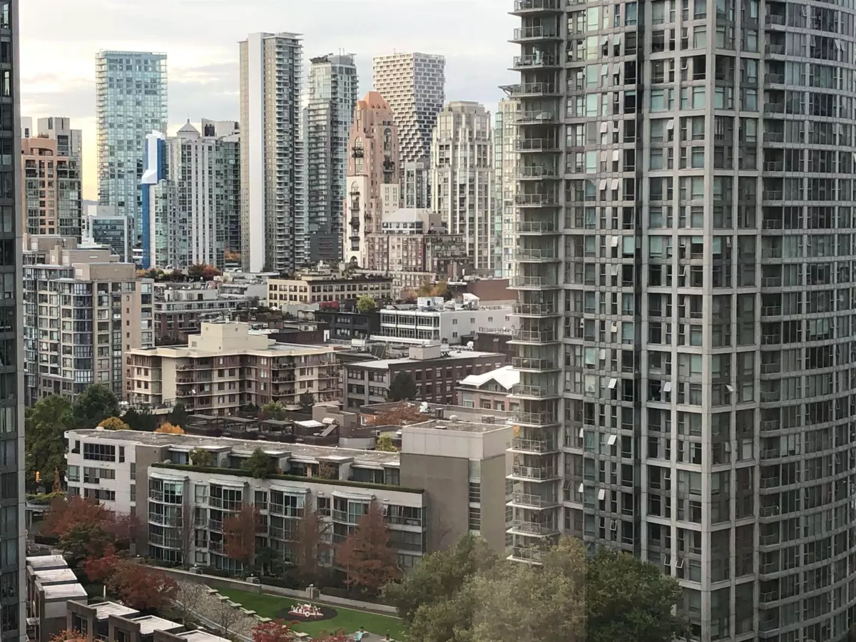 Living Room Photo of 2201 939 Expo Boulevard, Vancouver, BC