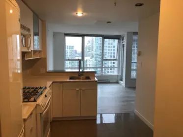 Guest Bathroom Photo of 2201 939 Expo Boulevard, Vancouver, BC