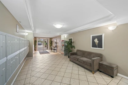 Entry Foyer Photo of 213 22255 122 Avenue, Maple Ridge, BC