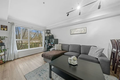 Primary Bedroom Photo of 213 22255 122 Avenue, Maple Ridge, BC