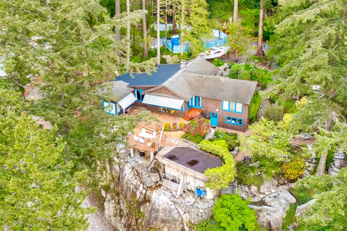 Exterior Rear Photo of 5056 The Byway, West Vancouver, BC