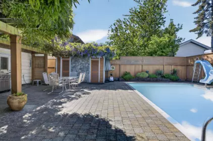 Front Yard Photo of 10877 64a Avenue, Delta, BC