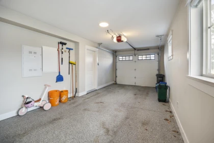 Swimming Pool Photo of 17 9728 Alberta Road, Richmond, BC