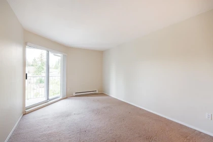 Bedroom 2 Photo of 314 15110 108 Avenue, Surrey, BC