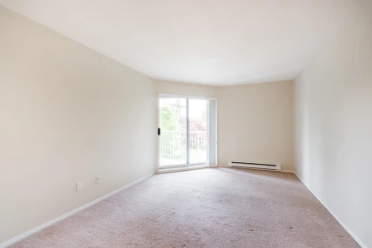 Bedroom 3 Photo of 314 15110 108 Avenue, Surrey, BC