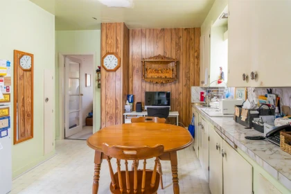 Breakfast Nook Photo of 2812 E 18th Avenue, Vancouver, BC