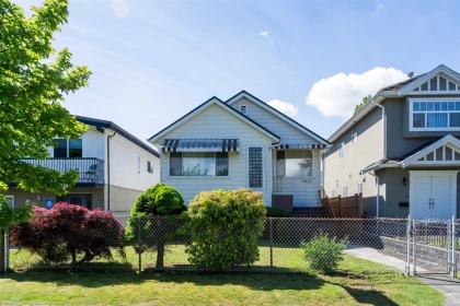 2812 E 18th Avenue, Vancouver, BC, Vancouver — Single Family Residence for sale