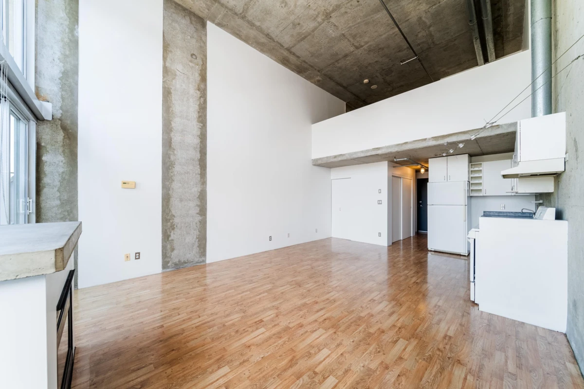 Family Room Photo of 431 289 Alexander Street, Vancouver, BC