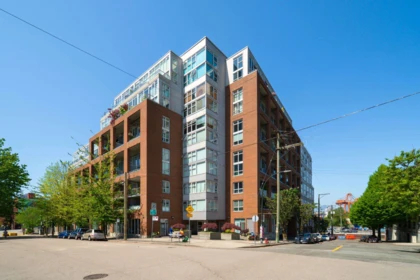 Garden / Landscaping Photo of 431 289 Alexander Street, Vancouver, BC