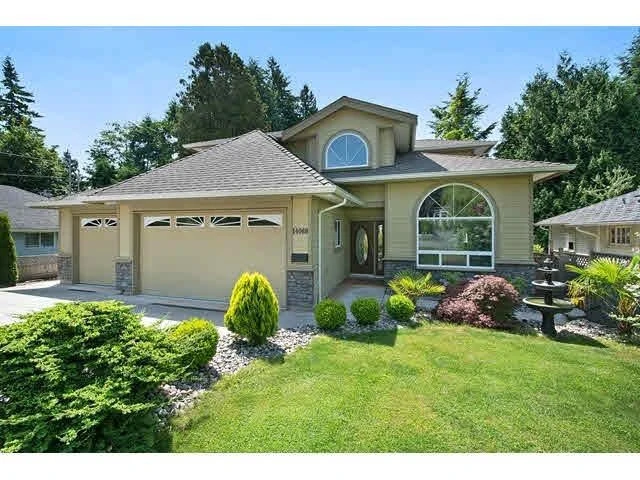 Dining Area Photo of 14068 Blackburn Avenue, Surrey, BC