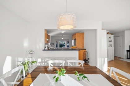 Breakfast Nook Photo of 1309 Mahon Avenue, North Vancouver, BC