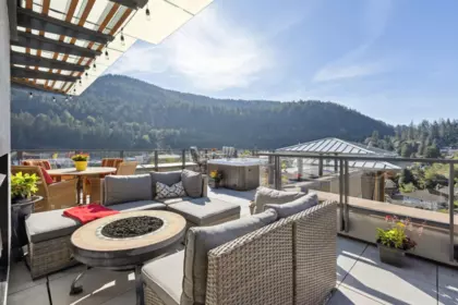 703 6687 Nelson Avenue, West Vancouver, BC, West Vancouver — Apartment/Condo for sale