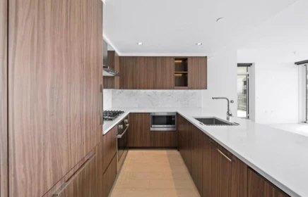 3807 4720 Lougheed Highway, Burnaby, BC, Burnaby — Apartment/Condo for sale