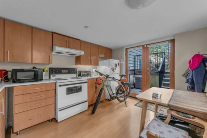 Garage Interior Photo of 295 W 23rd Avenue, Vancouver, BC