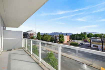 Office / Den Photo of 312 2220 Kingsway, Vancouver, BC