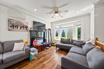 Loft / Bonus Room Photo of 3541 Adanac Street, Vancouver, BC