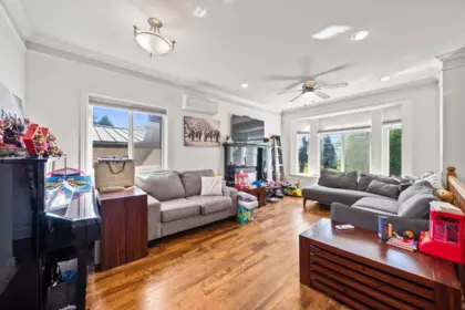 Mudroom Photo of 3541 Adanac Street, Vancouver, BC