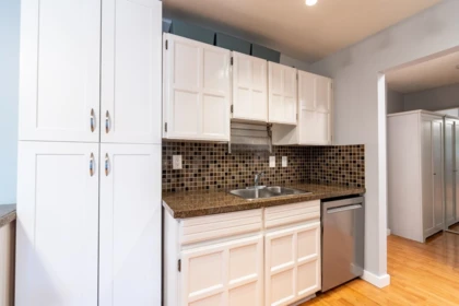 Walk-In Closet Photo of 103 3353 Heather Street, Vancouver, BC