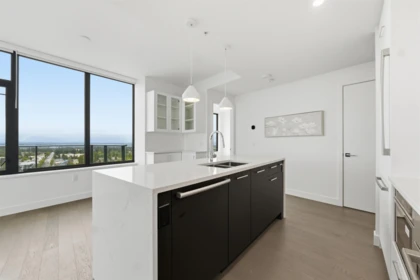 Basement Recreation Room Photo of 2406 1588 Johnston Road, Surrey, BC