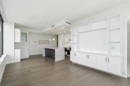 2406 1588 Johnston Road, Surrey, BC, Surrey — Apartment/Condo for sale