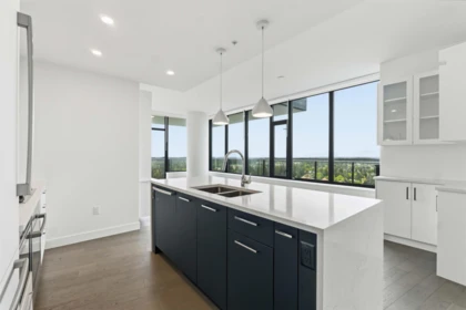 Pantry Photo of 2406 1588 Johnston Road, Surrey, BC