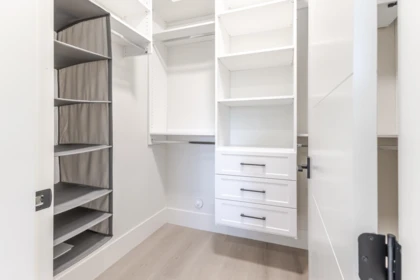 Basement Recreation Room Photo of 1575 Cornell Avenue, Coquitlam, BC