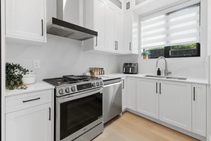 Kitchen Island Photo of 1575 Cornell Avenue, Coquitlam, BC
