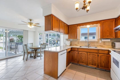 Kitchen Island Photo of 683 Gilmore Avenue, Burnaby, BC