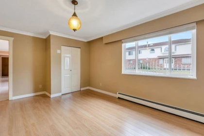 Laundry Room Photo of 683 Gilmore Avenue, Burnaby, BC
