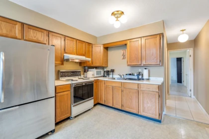 Mudroom Photo of 683 Gilmore Avenue, Burnaby, BC