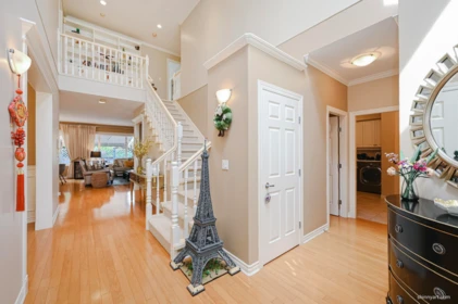6113 Pearkes Drive, Richmond, BC, Richmond — Single Family Residence for sale
