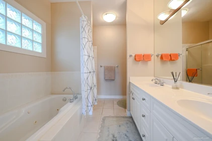 Guest Bathroom Photo of 6113 Pearkes Drive, Richmond, BC