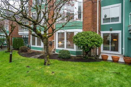 Hot Tub / Spa Photo of 108 1675 Augusta Avenue, Burnaby, BC