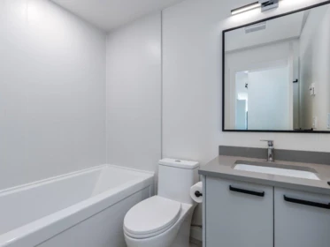 Guest Bathroom Photo of 311 33920 Best Avenue, Mission, BC