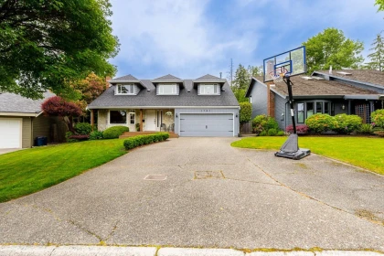 Community Amenities Photo (Clubhouse) of 1787 148a Street, Surrey, BC
