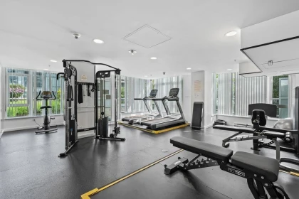 Hot Tub / Spa Photo of 607 480 Robson Street, Vancouver, BC