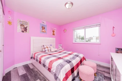 Walk-In Closet Photo of 31000 Sidoni Avenue, Abbotsford, BC