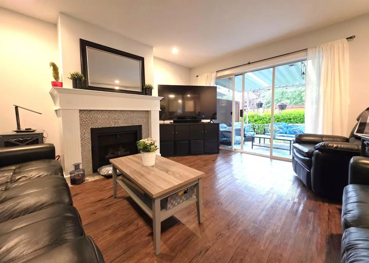 Living Room Photo of 44 8889 212 Street, Langley, BC