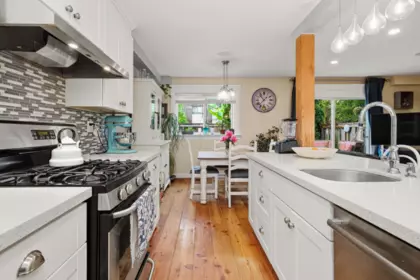 Breakfast Nook Photo of 1126 Premier Street, North Vancouver, BC