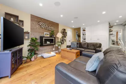 1126 Premier Street, North Vancouver, BC, North Vancouver — Townhouse for sale