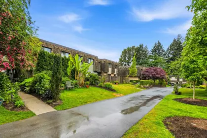 Front Yard Photo of 1126 Premier Street, North Vancouver, BC
