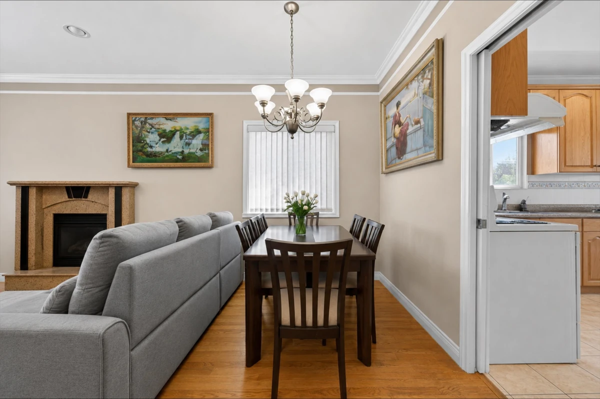 Dining Area Photo of 6959 Culloden Street, Vancouver, BC
