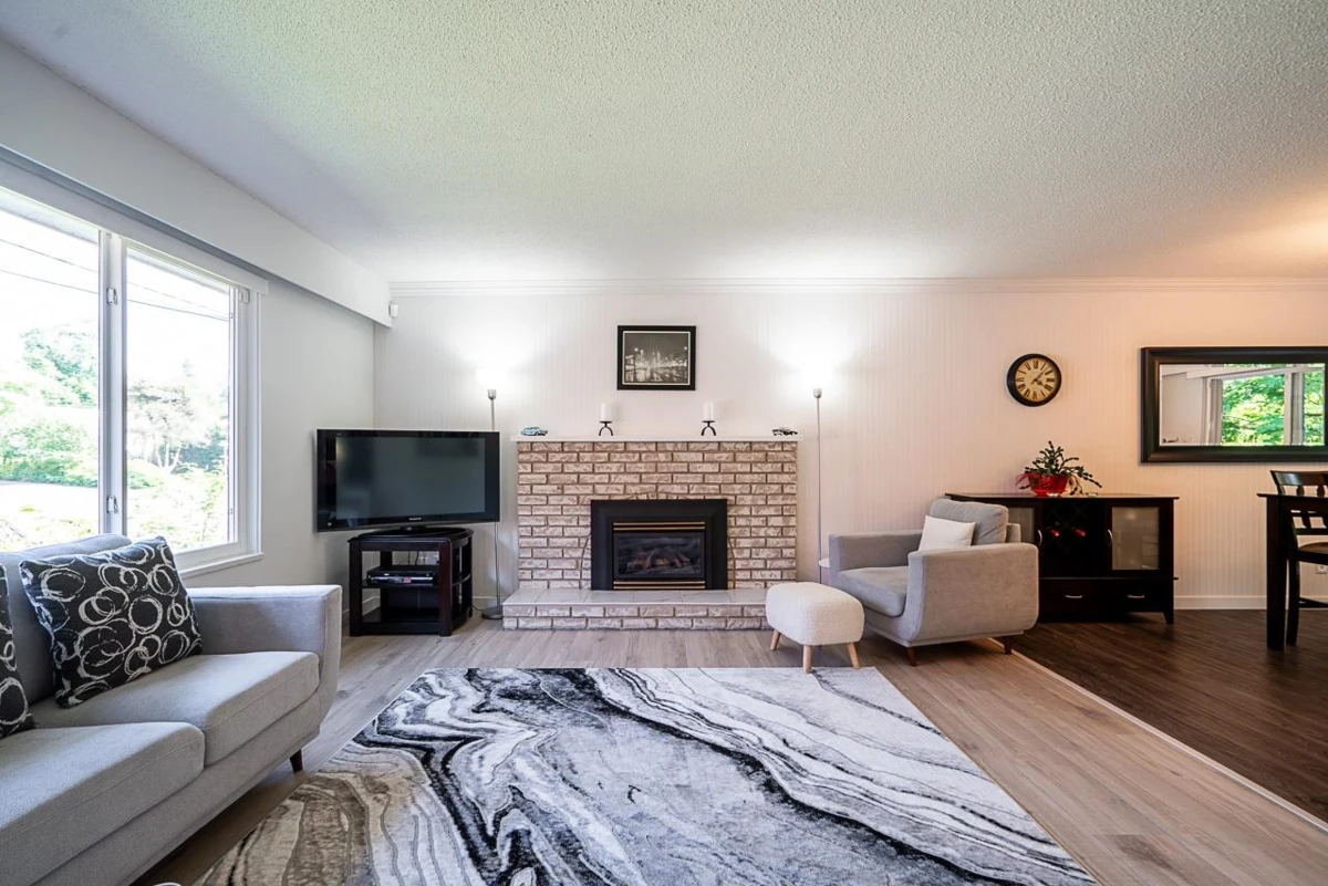 Dining Area Photo of 8771 Shepherd Way, Delta, BC