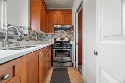 Primary Bathroom Photo of 6312 166a Street, Surrey, BC