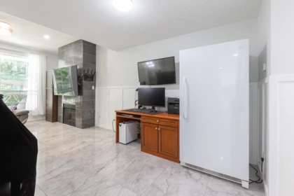 23 8675 Walnut Grove Drive, Langley, BC, Langley — Townhouse for sale